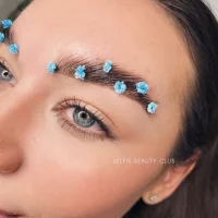 салон красоты selfie nail&beauty club на комсомольском проспекте изображение 1