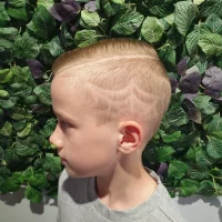 детская парикмахерская человечки изображение 2