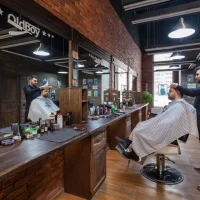 международная мужская парикмахерская oldboy barbershop на ходынском бульваре изображение 1
